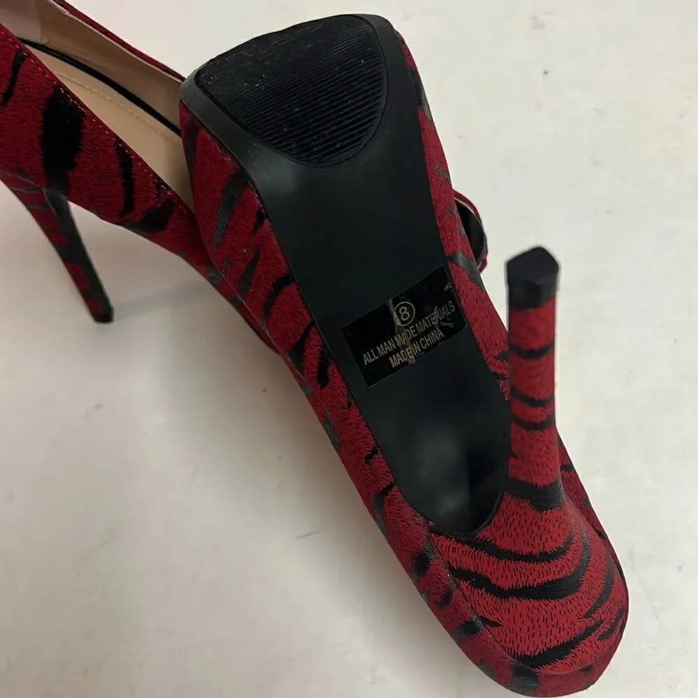 LILIANA Tiger Print peep toe platform stiletto heels,‎ size 8 D17